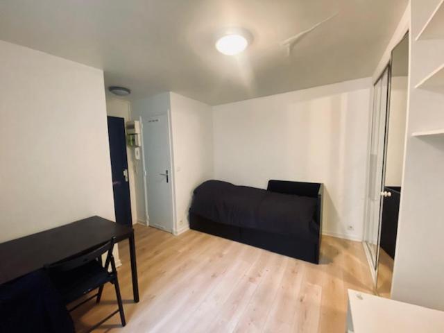 Studio Ile Saint-louis * Parigi